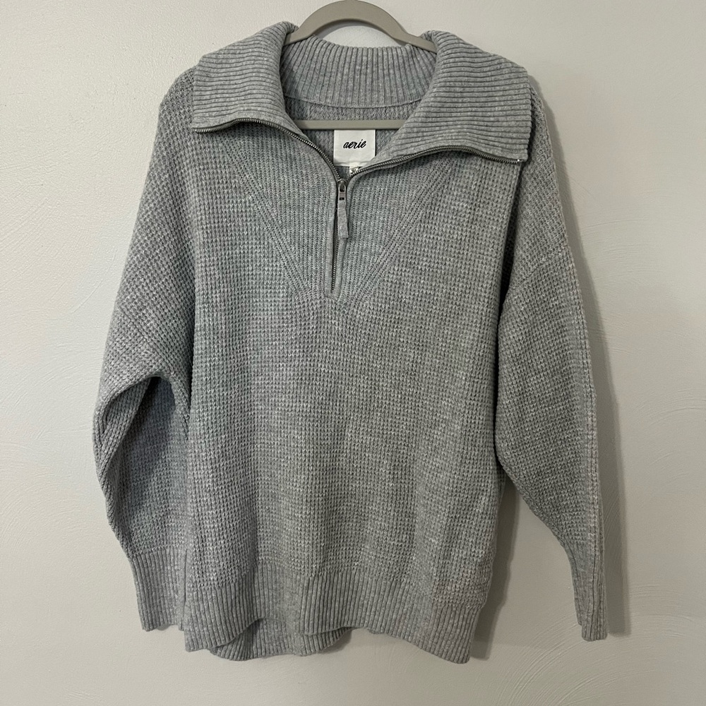 aerie sweater | size medium